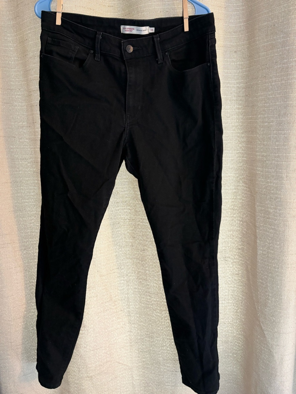 Women’s Black Jeans - Mid rise Skinny